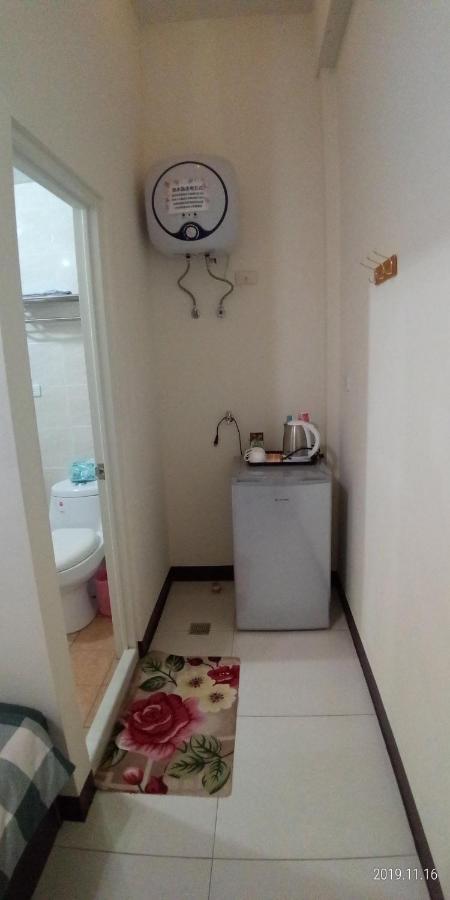 枋寮屏南會館 Apartment Fangliao Bagian luar foto